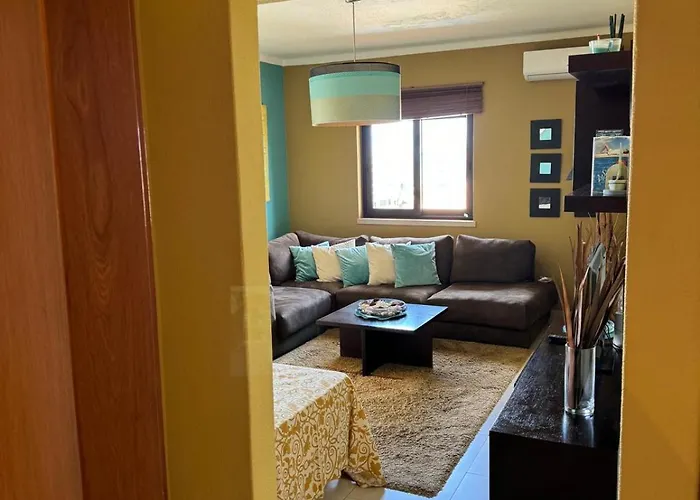 The Penthouse In Amarilis דירה פורטימאו